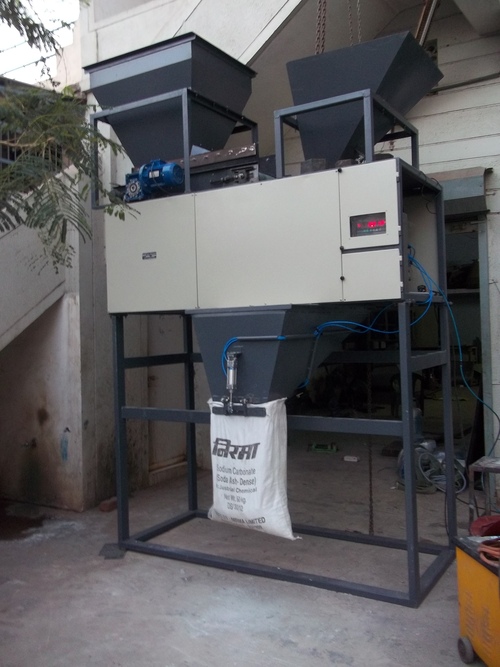Semi Automatic Agro Fertilizer Packing Machine